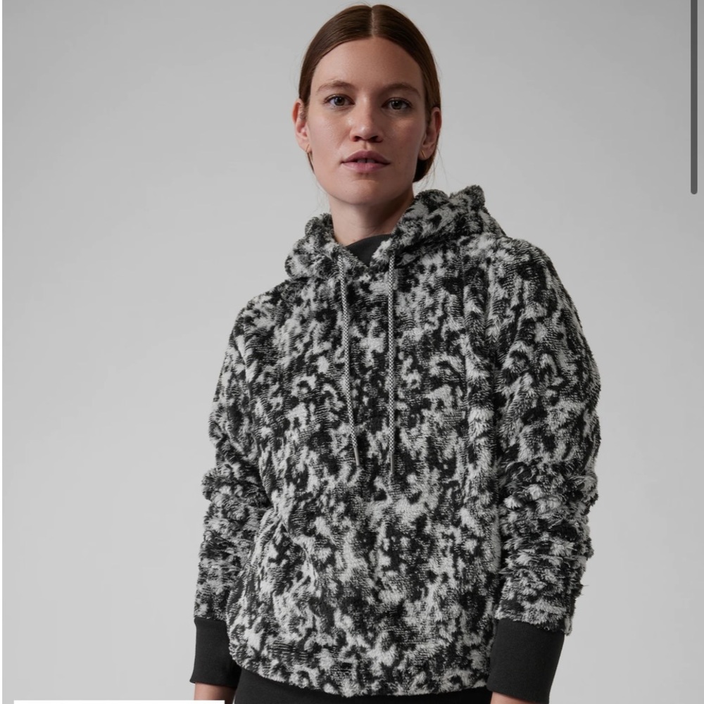 Athleta Tugga Sherpa hoodie
